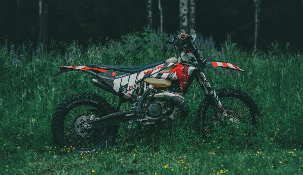 2 stroke motorcycle, 2 stroke smoke