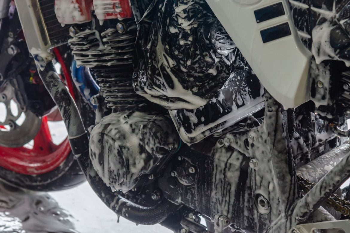 Want to Know the Best Motorcycle Engine Degreaser on the Market? PJ1